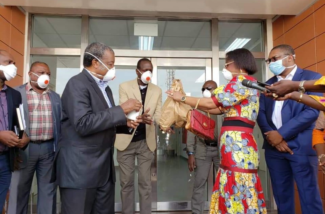 Kinshasa, covid-19, olive lembe, 400 cures, chloroquine, inrb