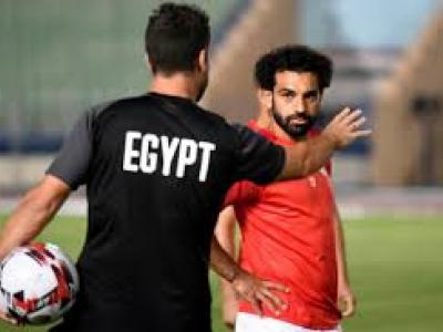 Mohamed Sallah et son gardien