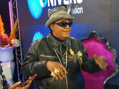 Defao Matumona au studio de univers groupe