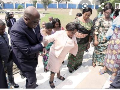 Tshisekedi avec une personne vivant avec handicap, membre du gouvernement 