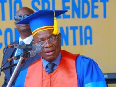 Le recteur de l'Université de Kinshasa, Daniel Ngoma  