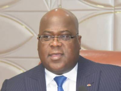 Félix Tshisekedi en réunion avec les membres du gouvernement
