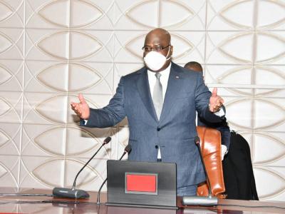 Félix Tshisekedi avec son masque de protection contre le coronavirus 