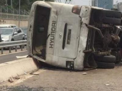 Bus Hyundai esprit de vie accidenté 
