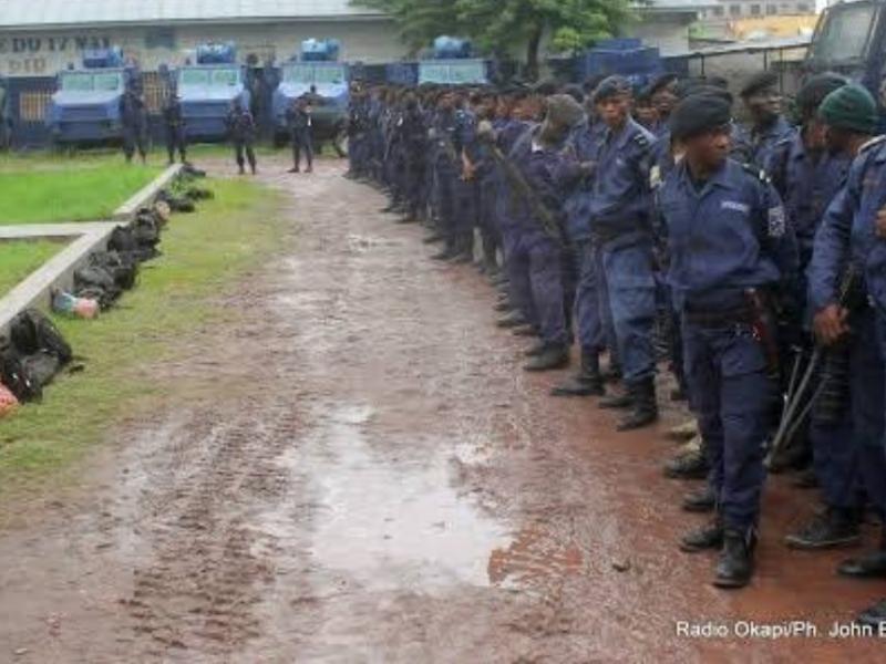 Quelques policiers de Kinshasa 