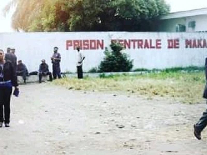 Prison Makala vue de l'extérieur