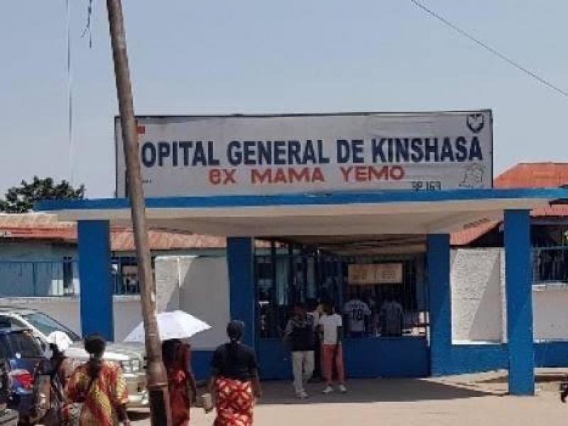 Entrée principale de l'hôpital général ex Mama Yemo 