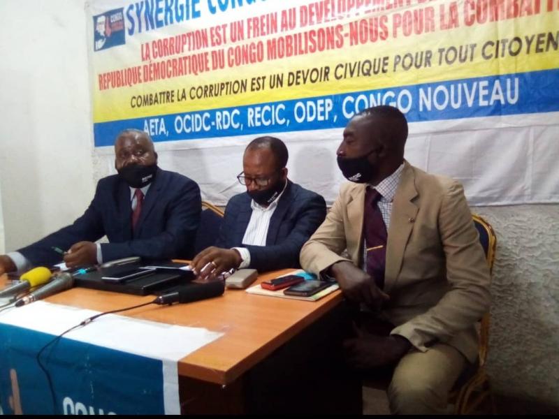 Membres de CNPAV