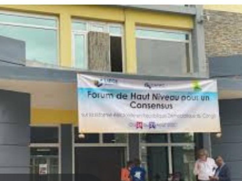 Banderole annonçant ces travaux