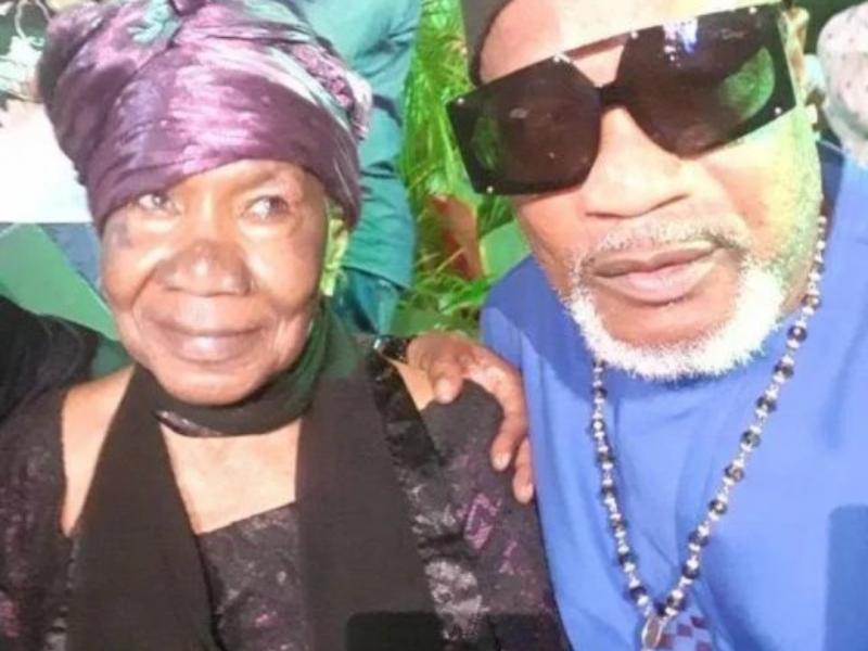 Koffi et maman Amy