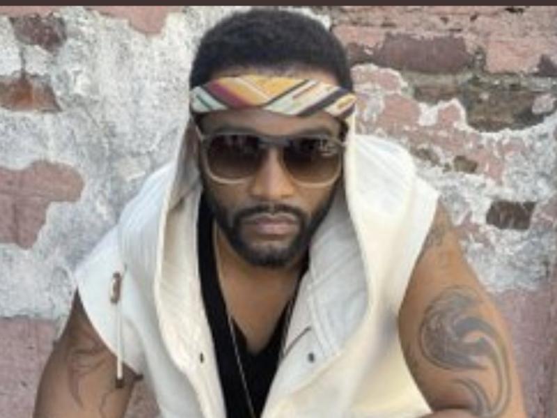 Fally Ipupa