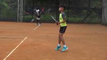 Un joueur de tennis de moins de 18 ans au cercle de Kinshasa 