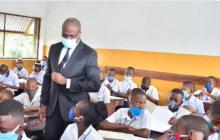 Willy Bakonga et quelques finalistes du primaire